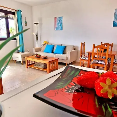 Flat Blue Ocean, Beachfront, Sea View, 1 Bedroom, Livingroom, Fast Internet * Costa Calma