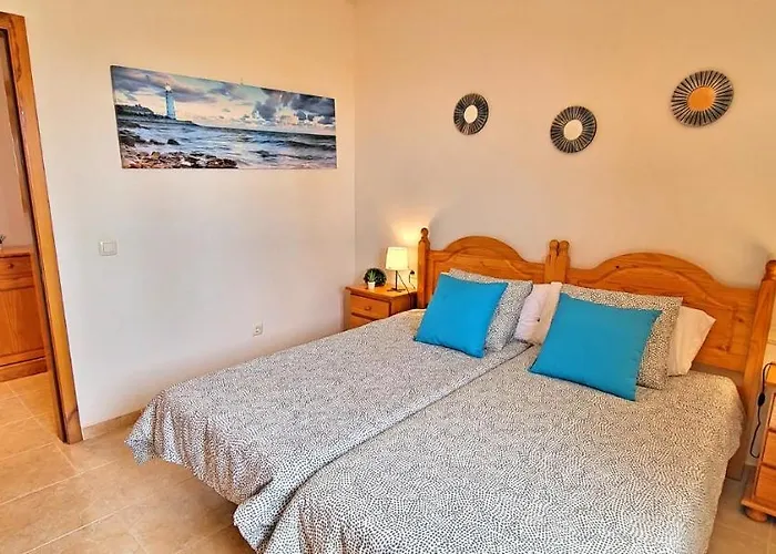 Appartement Flat Blue Ocean, Beachfront, Sea View, 1 Bedroom, Livingroom, Fast Internet *