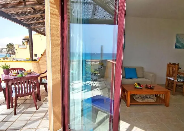 Flat Blue Ocean, Beachfront, Sea View, 1 Bedroom, Livingroom, Fast Internet